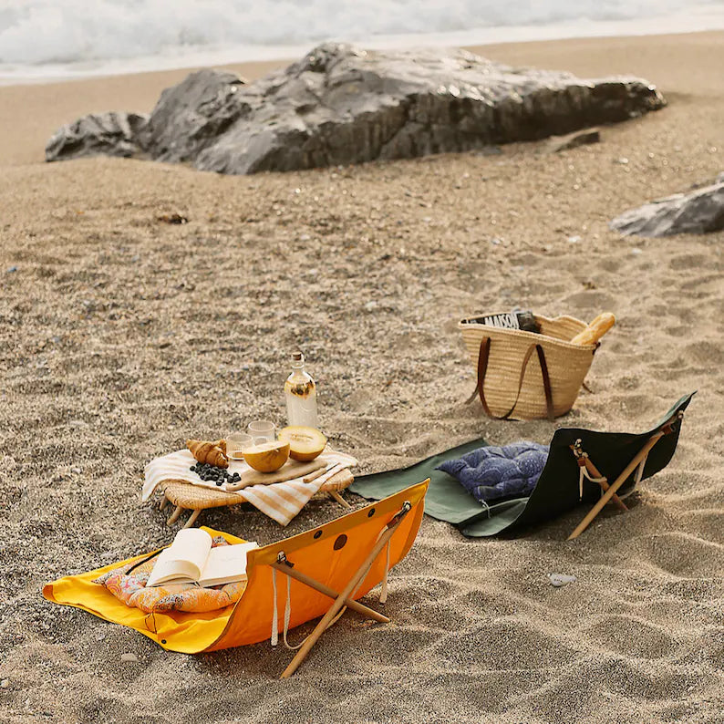 Yellow Beach Lounger Chair: Portable Folding Sunbed with Beech Wood Legs